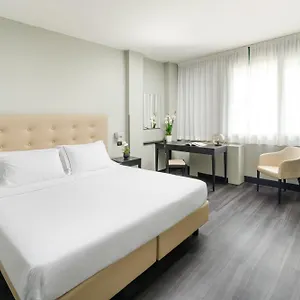 Smart King, By R Collection Hotel